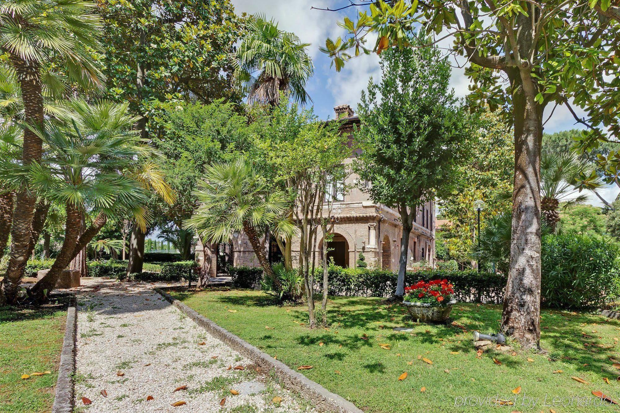 The Church Village Hotel Roma